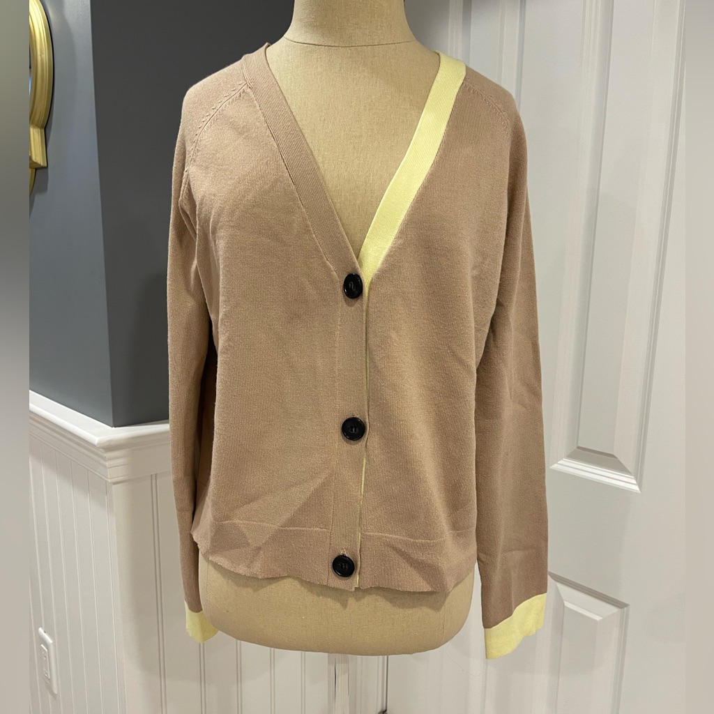 Mod Ref Cardigan